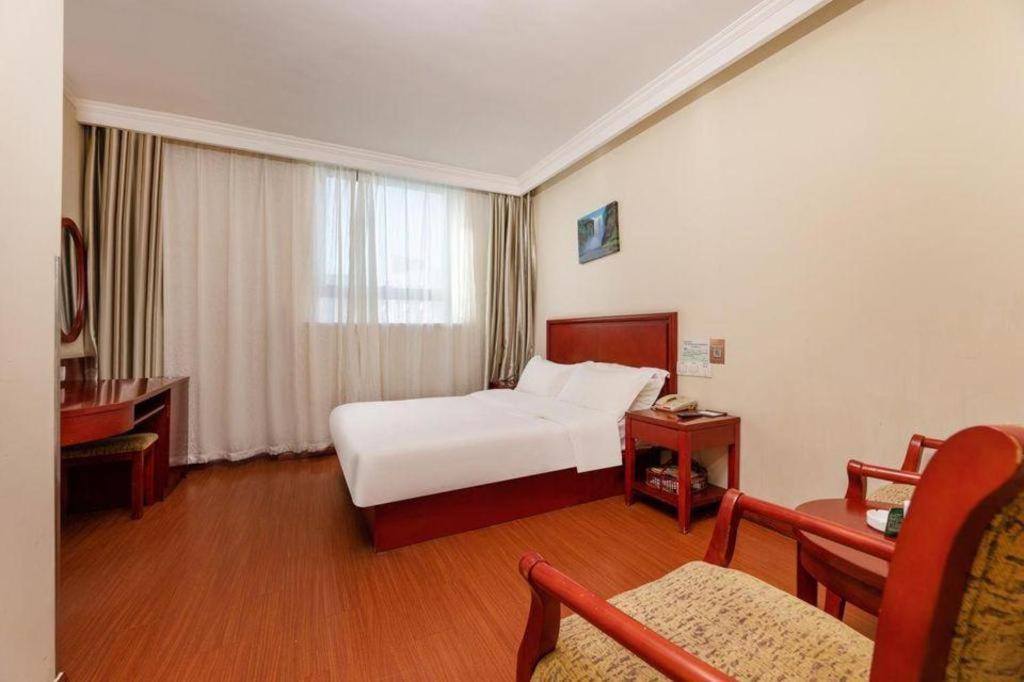 Greentree Inn Suzhou Railway Station North Square Haobainian Wedding Dress City Express Hotel Buitenkant foto