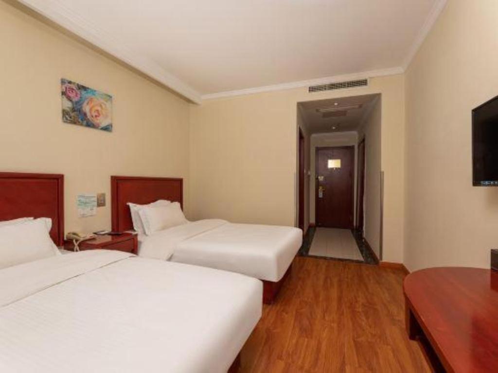 Greentree Inn Suzhou Railway Station North Square Haobainian Wedding Dress City Express Hotel Buitenkant foto