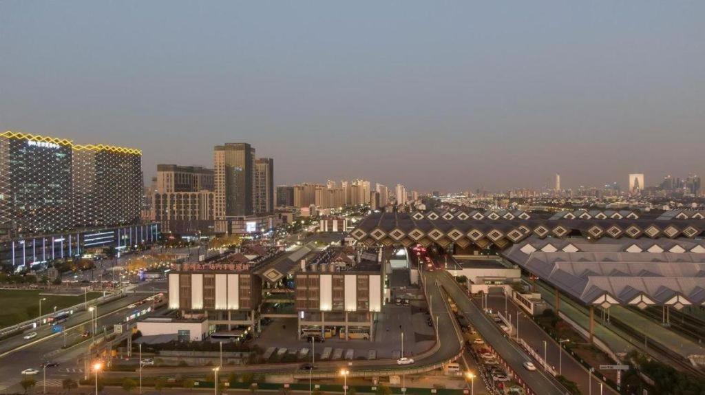 Greentree Inn Suzhou Railway Station North Square Haobainian Wedding Dress City Express Hotel Buitenkant foto