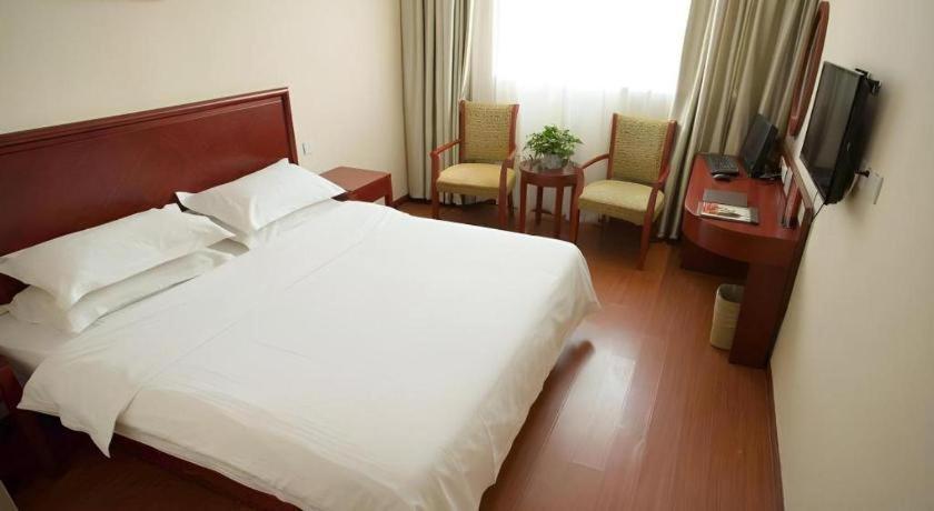 Greentree Inn Suzhou Railway Station North Square Haobainian Wedding Dress City Express Hotel Buitenkant foto