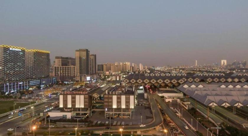 Greentree Inn Suzhou Railway Station North Square Haobainian Wedding Dress City Express Hotel Buitenkant foto