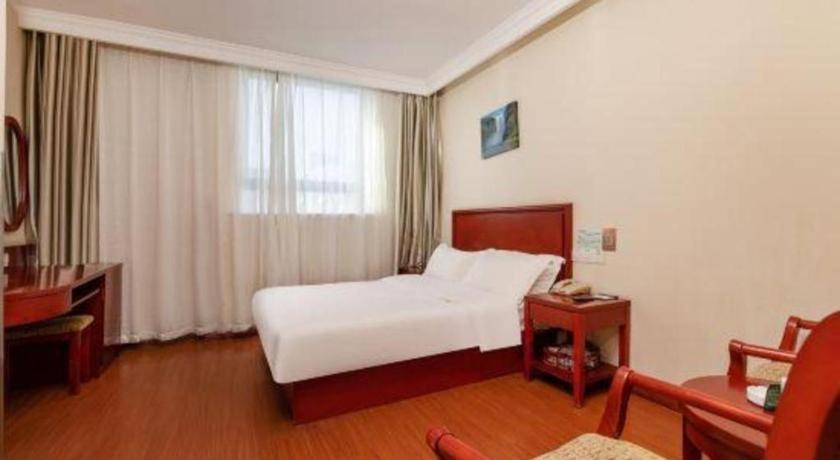 Greentree Inn Suzhou Railway Station North Square Haobainian Wedding Dress City Express Hotel Buitenkant foto