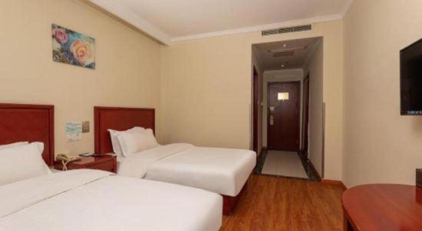 Greentree Inn Suzhou Railway Station North Square Haobainian Wedding Dress City Express Hotel Buitenkant foto